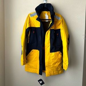 Men’s Brooks Brothers raincoat